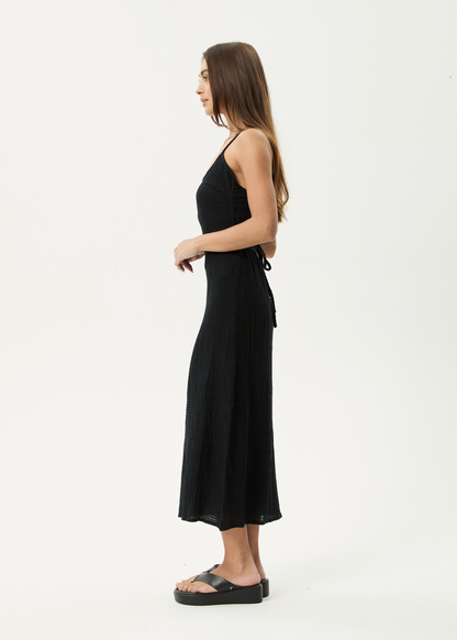 Seersucker Midi Dress - Rovela