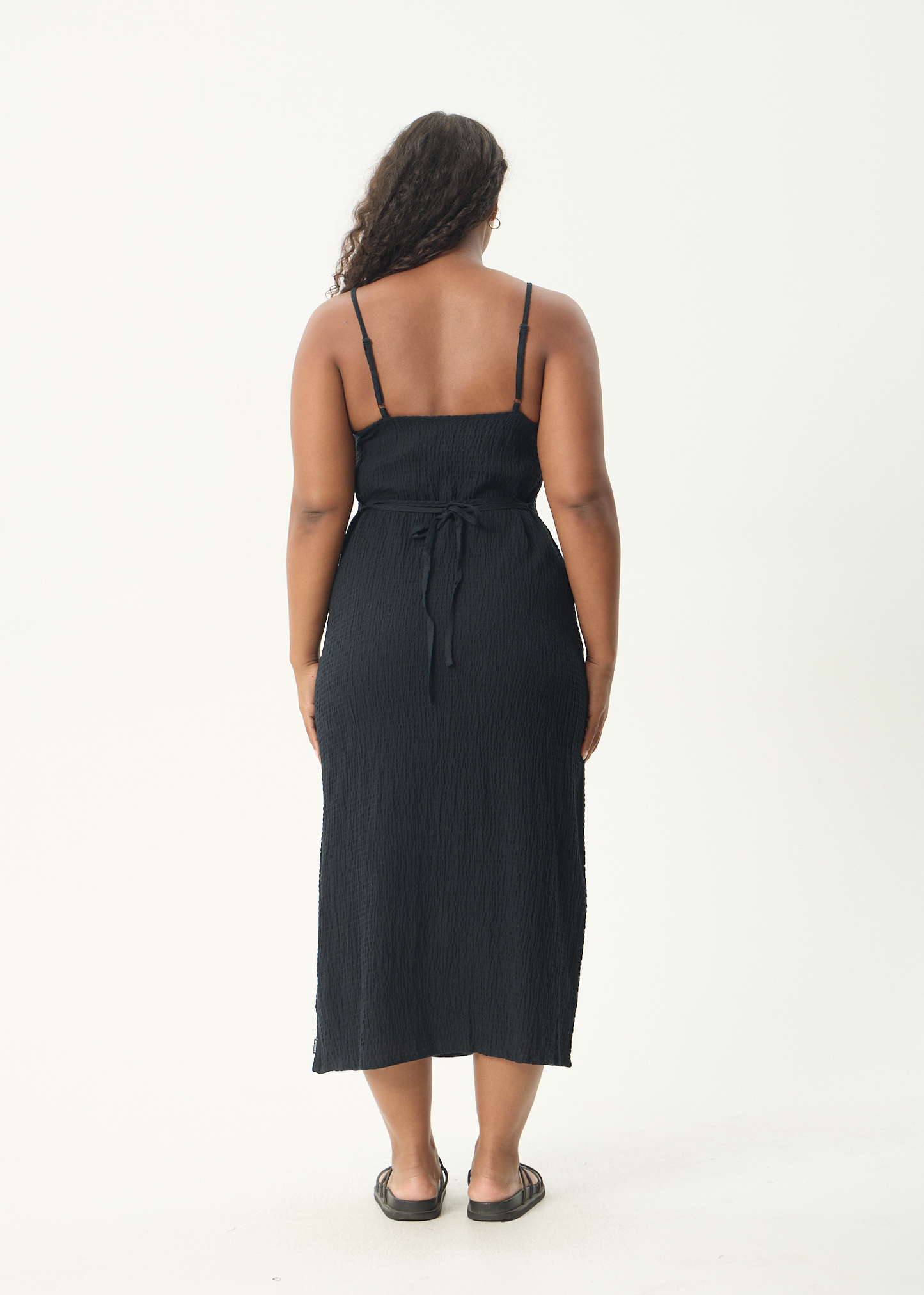 Seersucker Midi Dress - Rovela