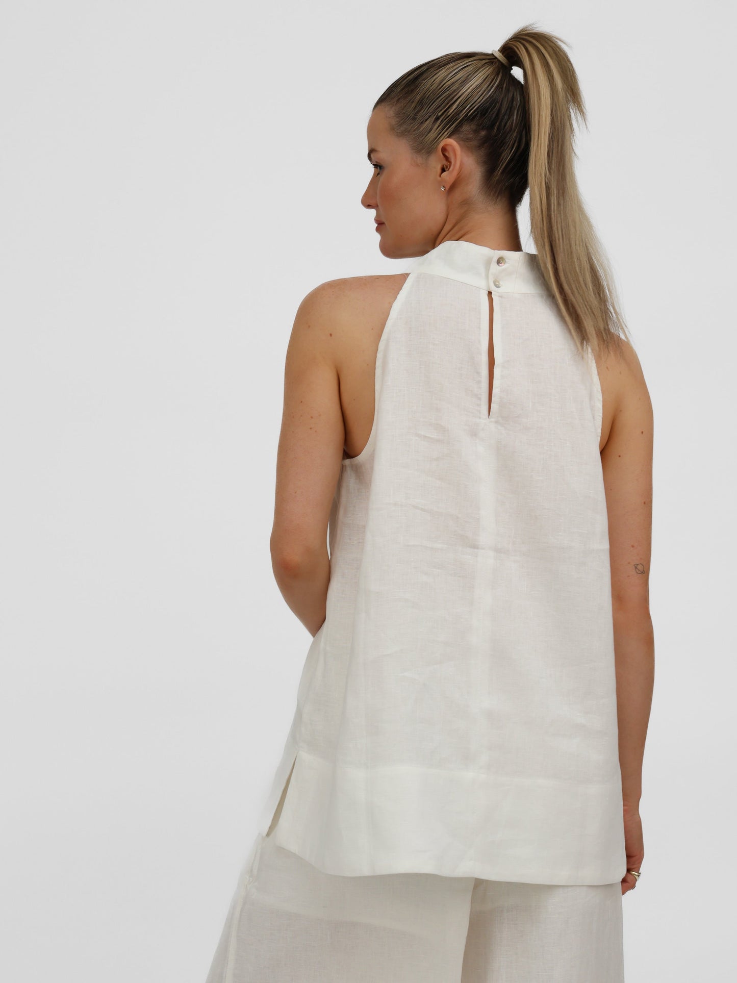 Lauren Racer Back Pure Linen Top - Rovela